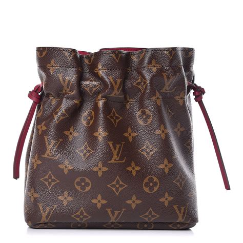 m9807 louis vuitton|Louis Vuitton monogram pouch.